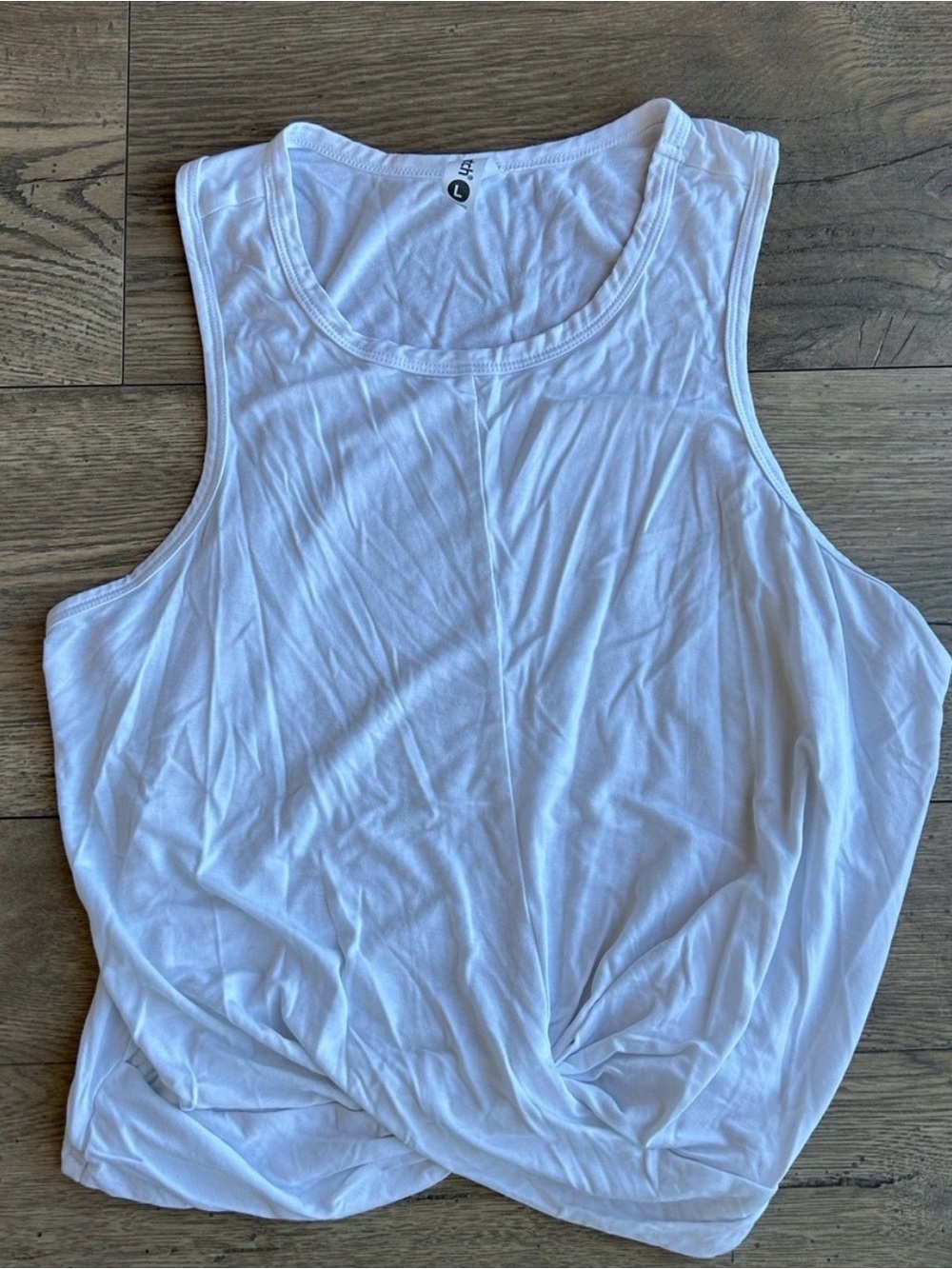 Twist Front Crop Work Out Tank